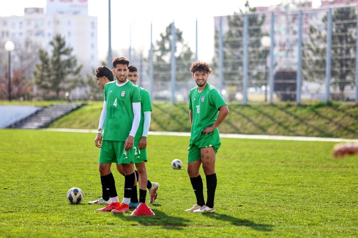 برگزاری تمرین جوانان قبل از بازی با عراق