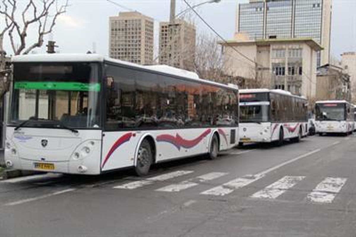 خدمت رسانی ۵۰ دستگاه اتوبوس به دانش آموزان کم بضاعت