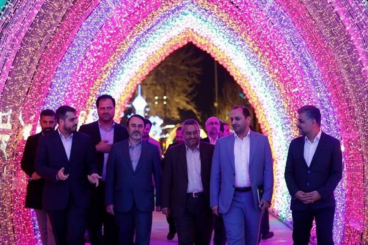 نشاط و شادابی تهرانی ها در جشن نور تهران زیبا