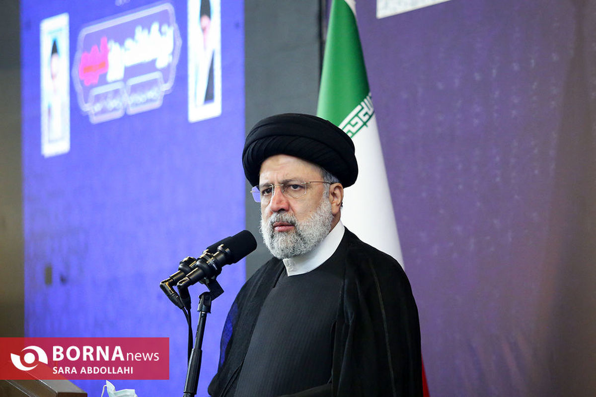 رئیسی: دشمنان برای رواج هرج و مرج، آشوب و بی‌قانونی در کشور با ترفندهای پیچیده وارد عمل شدند