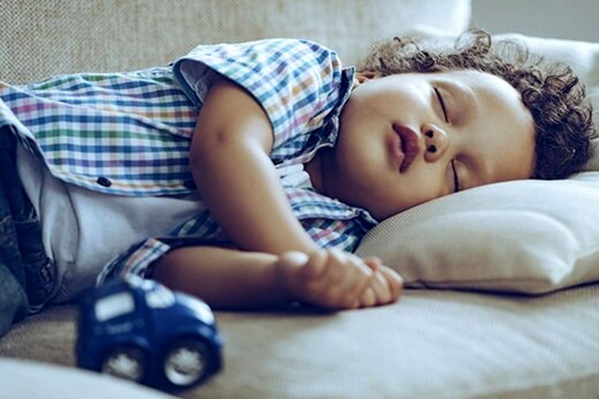 اختلال خواب در کودکان و نوجوانان را جدی بگیرید