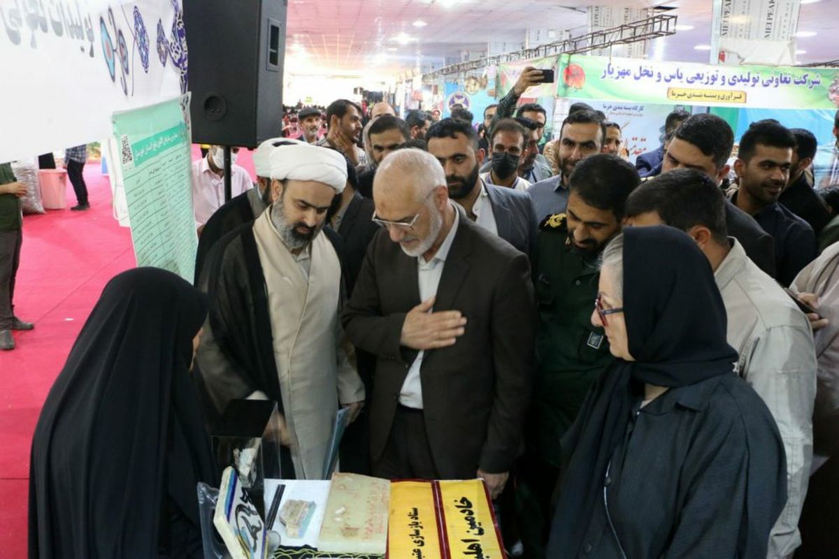 برپایی نمایشگاه اقتصاد مقاومتی و توانمندی گروه‌های جهادی در اهواز