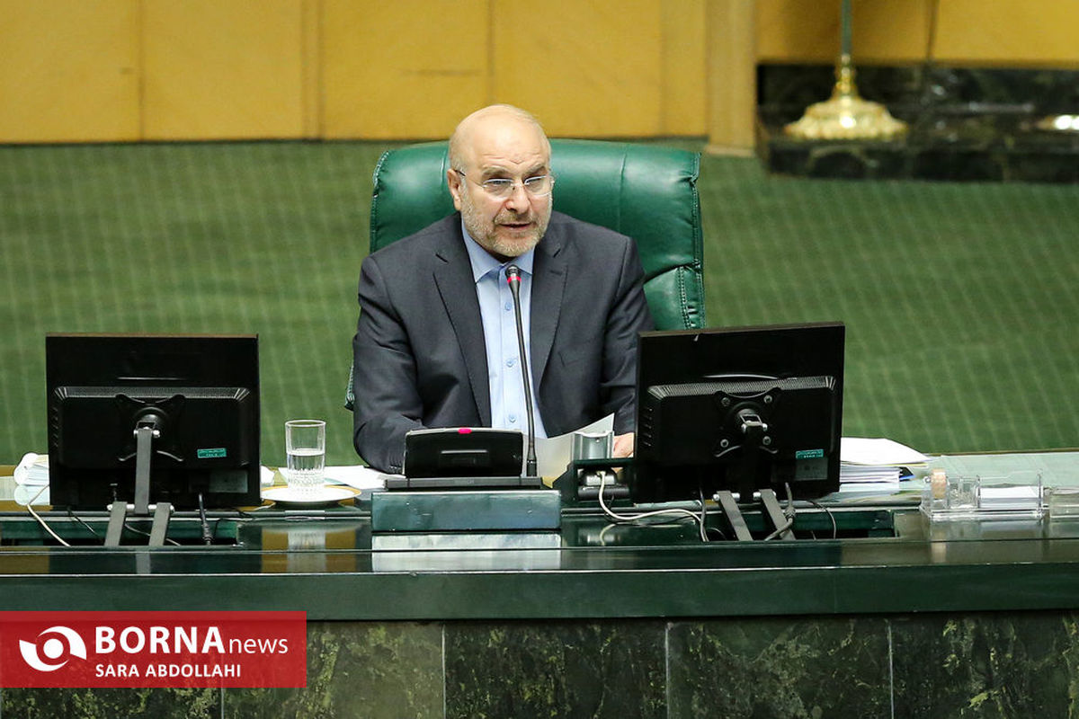 رئیس مجلس شورای اسلامی قانون بودجه ۱۴۰۲ را ابلاغ کرد