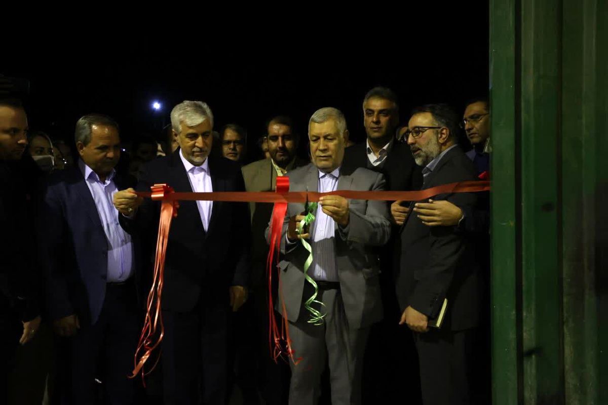 افتتاحیه کارگاه خیاطی خرم کوک سیرجان با حضور وزیر ورزش و جوانان