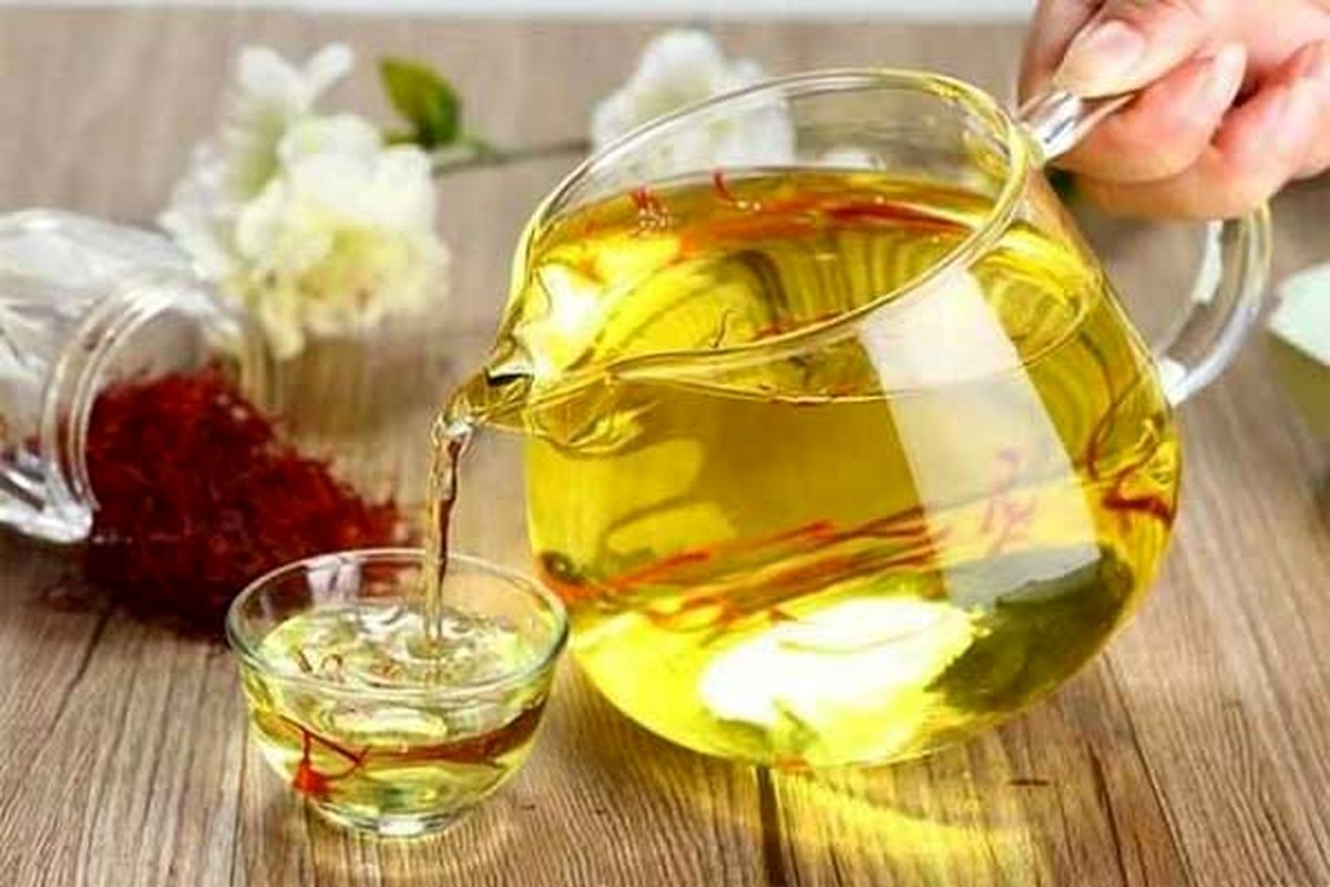 به این ۵ دلیل چای زعفران بنوشید!