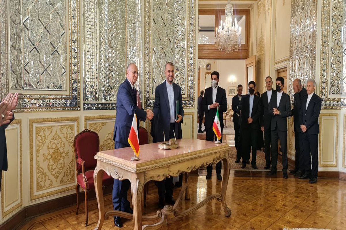 ایران و لهستان موافقت‌نامه فرهنگی، ورزشی، جوانان و رسانه‌های گروهی امضاء  کردند