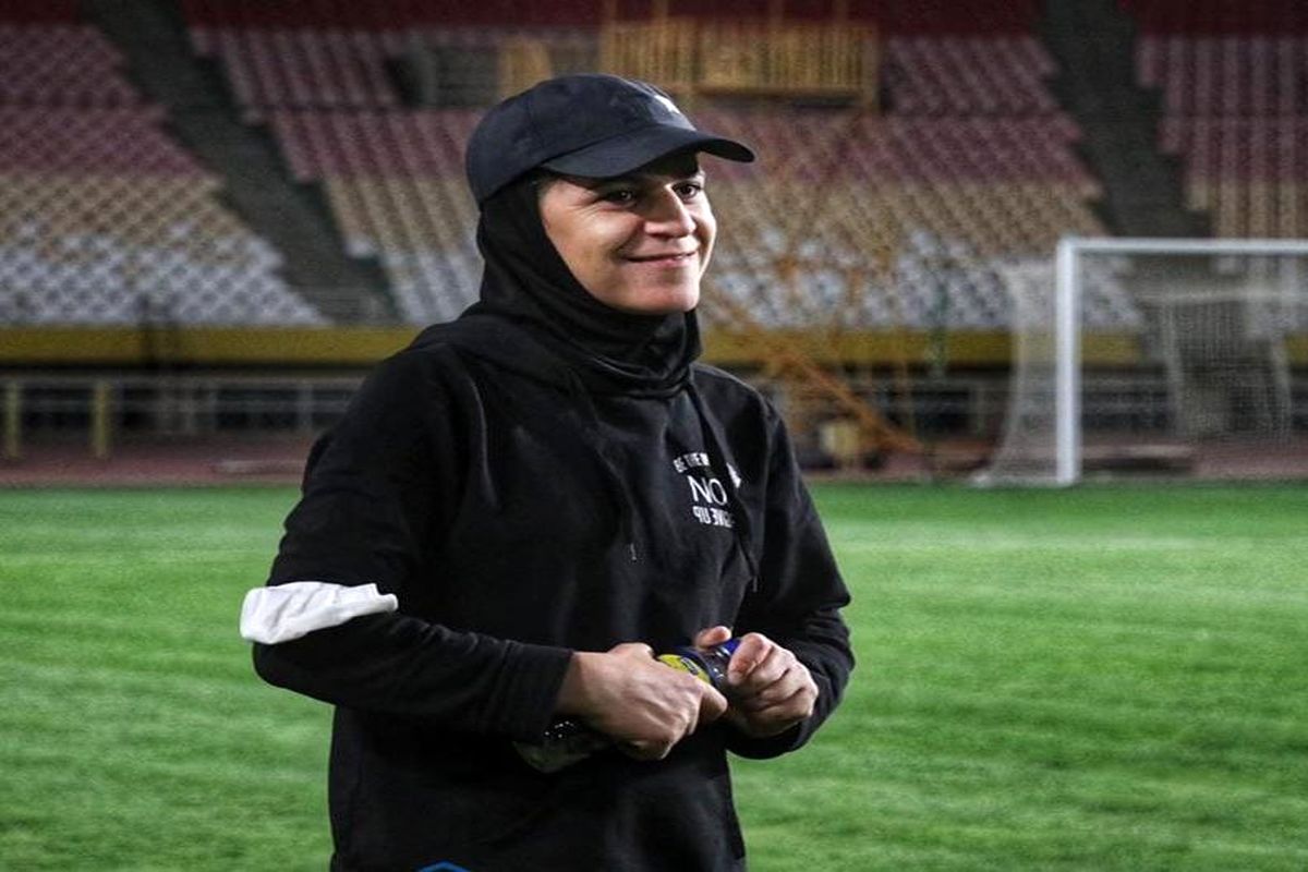 سرمربی فوتبال زنان سپاهان: انتظار برد پرگل را داشتیم