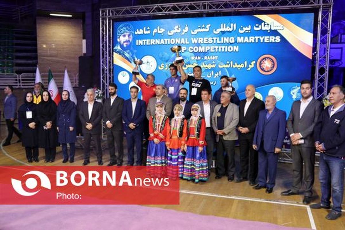ایران قهرمان رقابت های بین المللی کشتی فرنگی جوانان در رشت شد