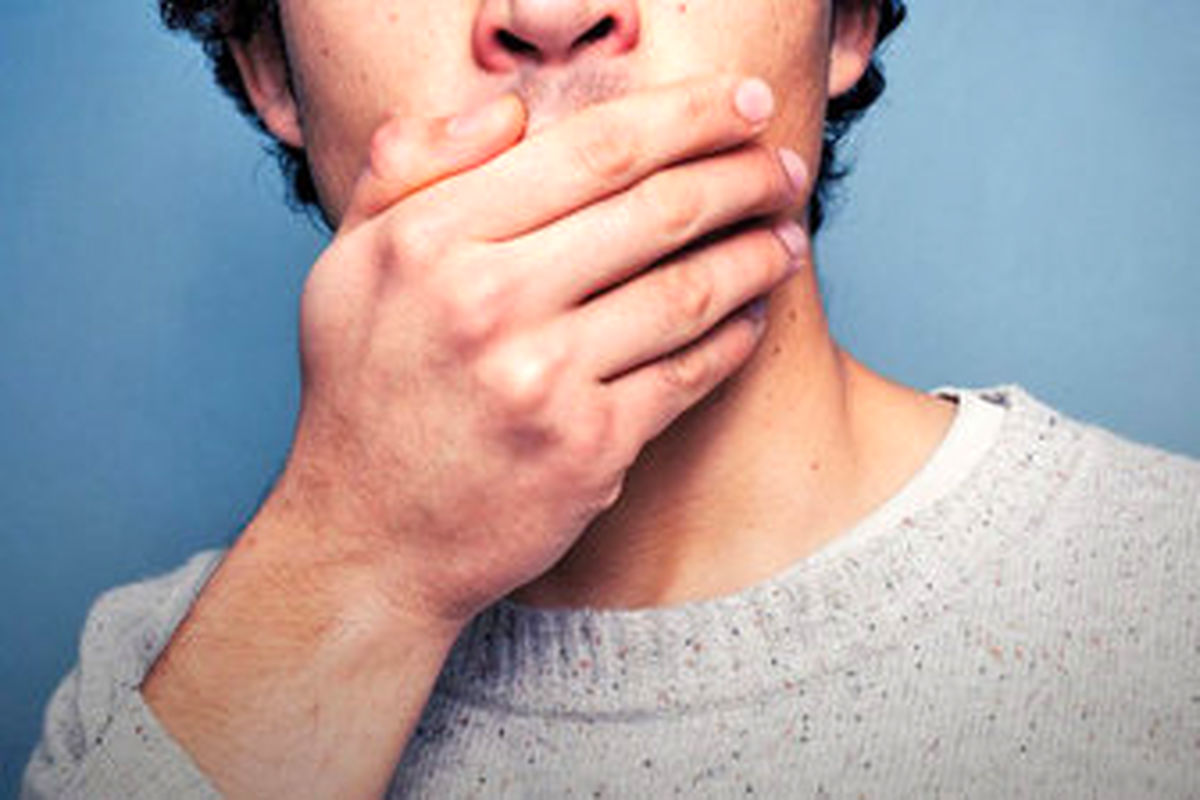 چه عواملی باعث تلخ  شدن دهان می شود؟