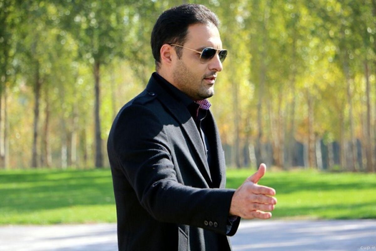 گل‌محمدی نه استعفا می‌دهد و نه برکنار می‌شود/ خیال هواداران پرسپولیس از فصل نقل و انتقالات راحت باشد