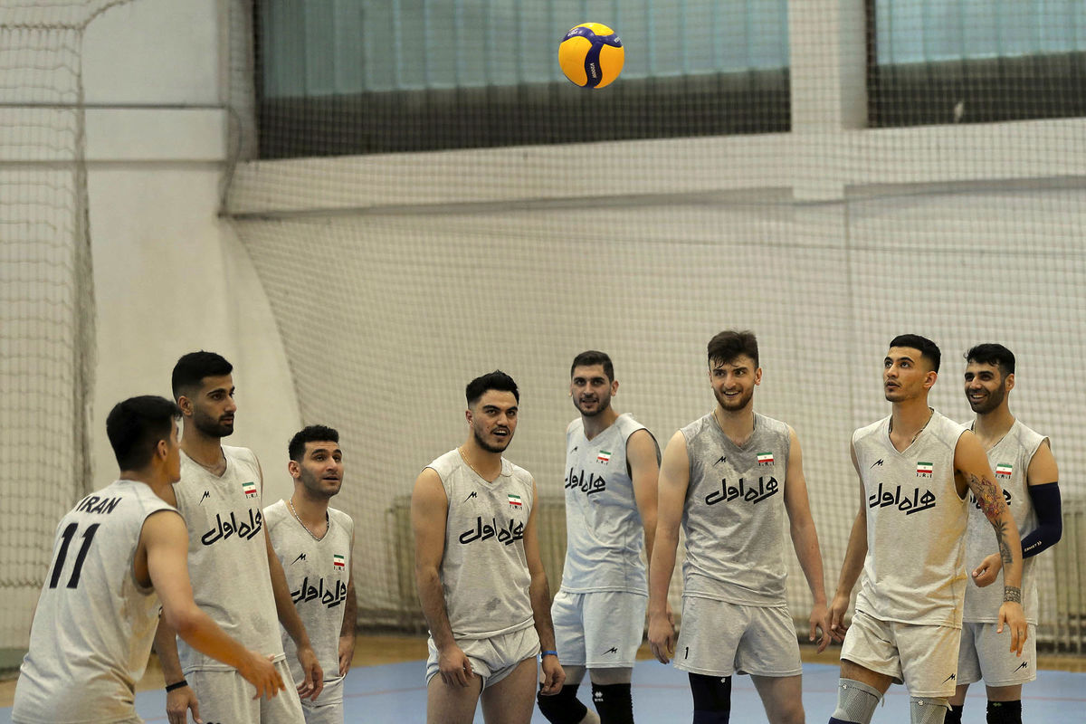 تمرین توپی تیم ملی والیبال در سالن اسلودس بلگراد