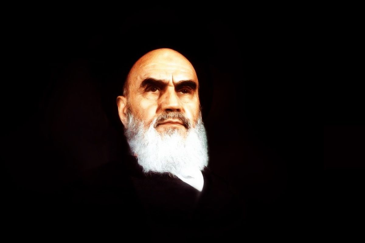 "مردم" رمز بقای انقلاب اسلامی از نظر "امام خمینی"