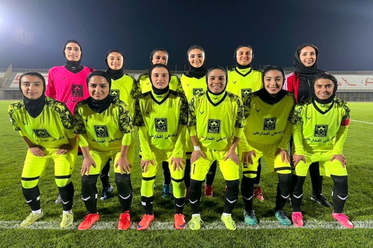 نسل طلایی فوتبال بانوان البرز حمایت می‌خواهد