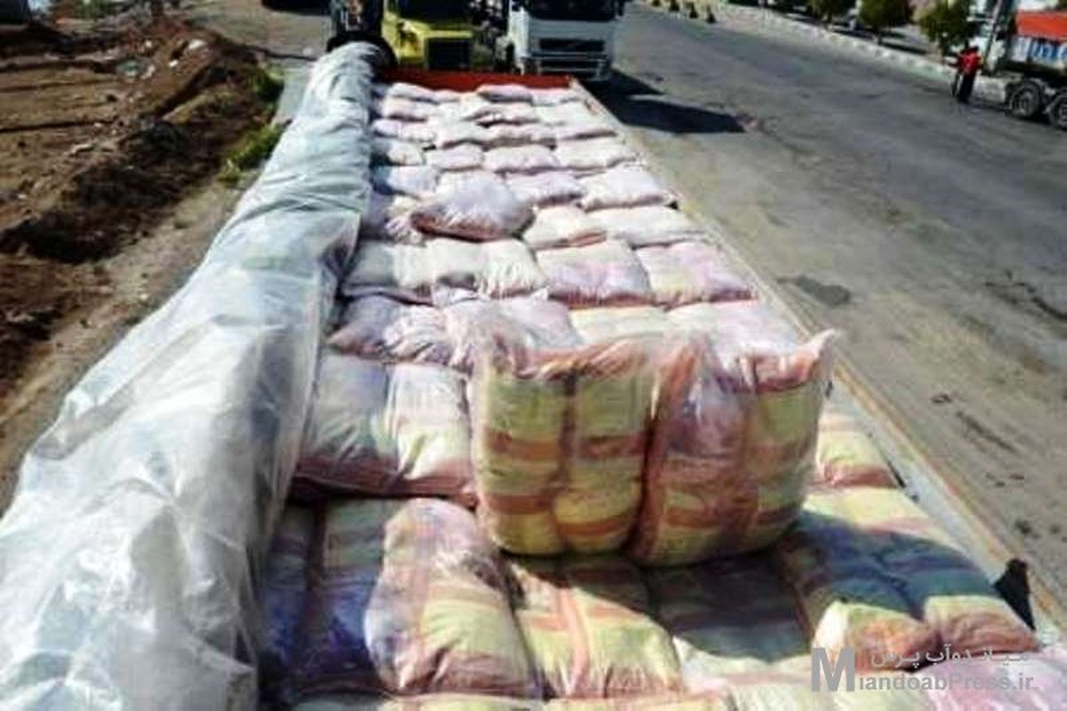 توقیف محموله ۷ و نیم میلیاردی برنج خارجی قاچاق در پاسگاه پل زال