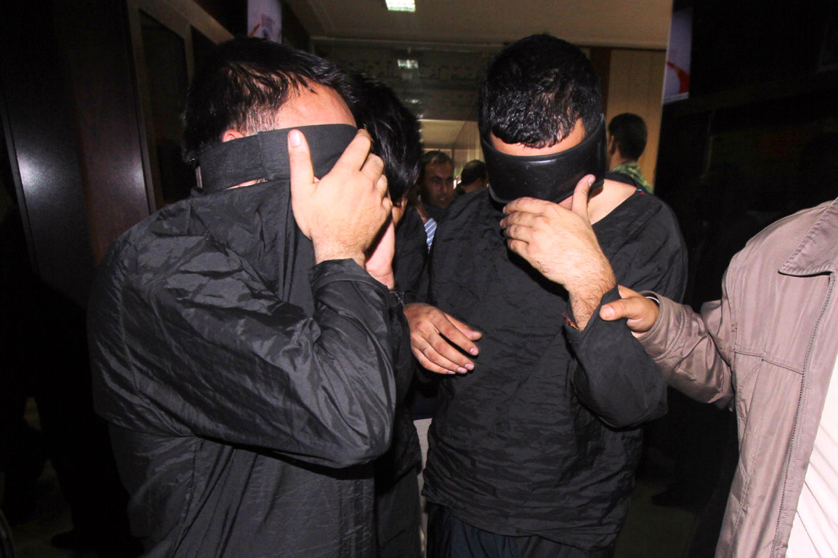 سارقان زورگیر در کرمان دستگیر شدند