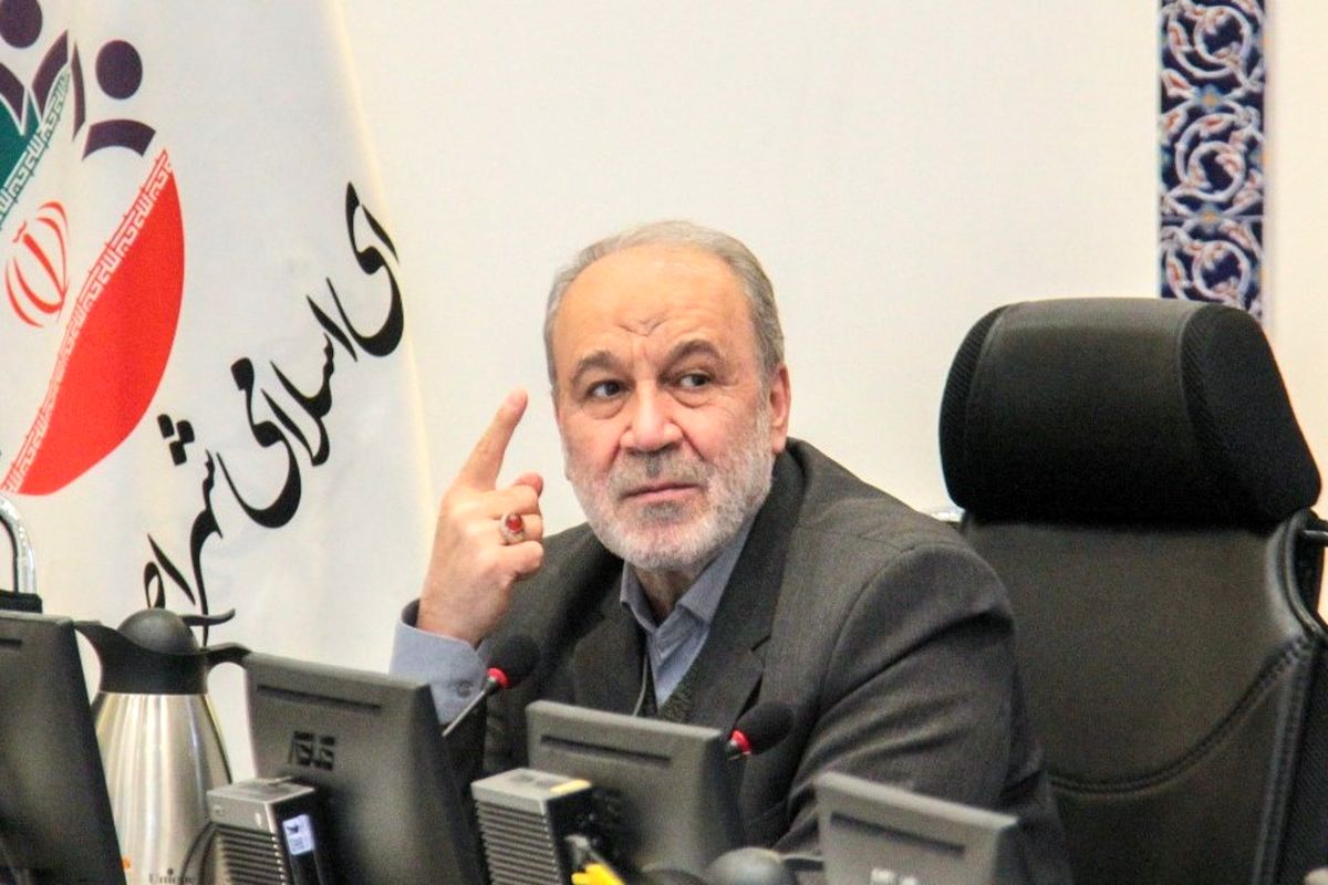نادرالاصلی: اصفهانی‌ها در دفاع از انقلاب و نظام جمهوری‌اسلامی پیشتاز بوده‌اند