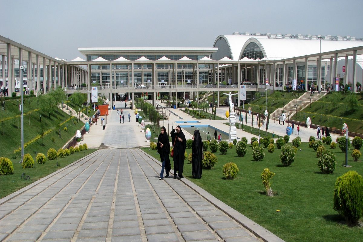 نمایشگاه شهرآفتاب هیچ‌گونه تعهدی مبنی بر اجاره سالن به برنامه تهمتن ندارد