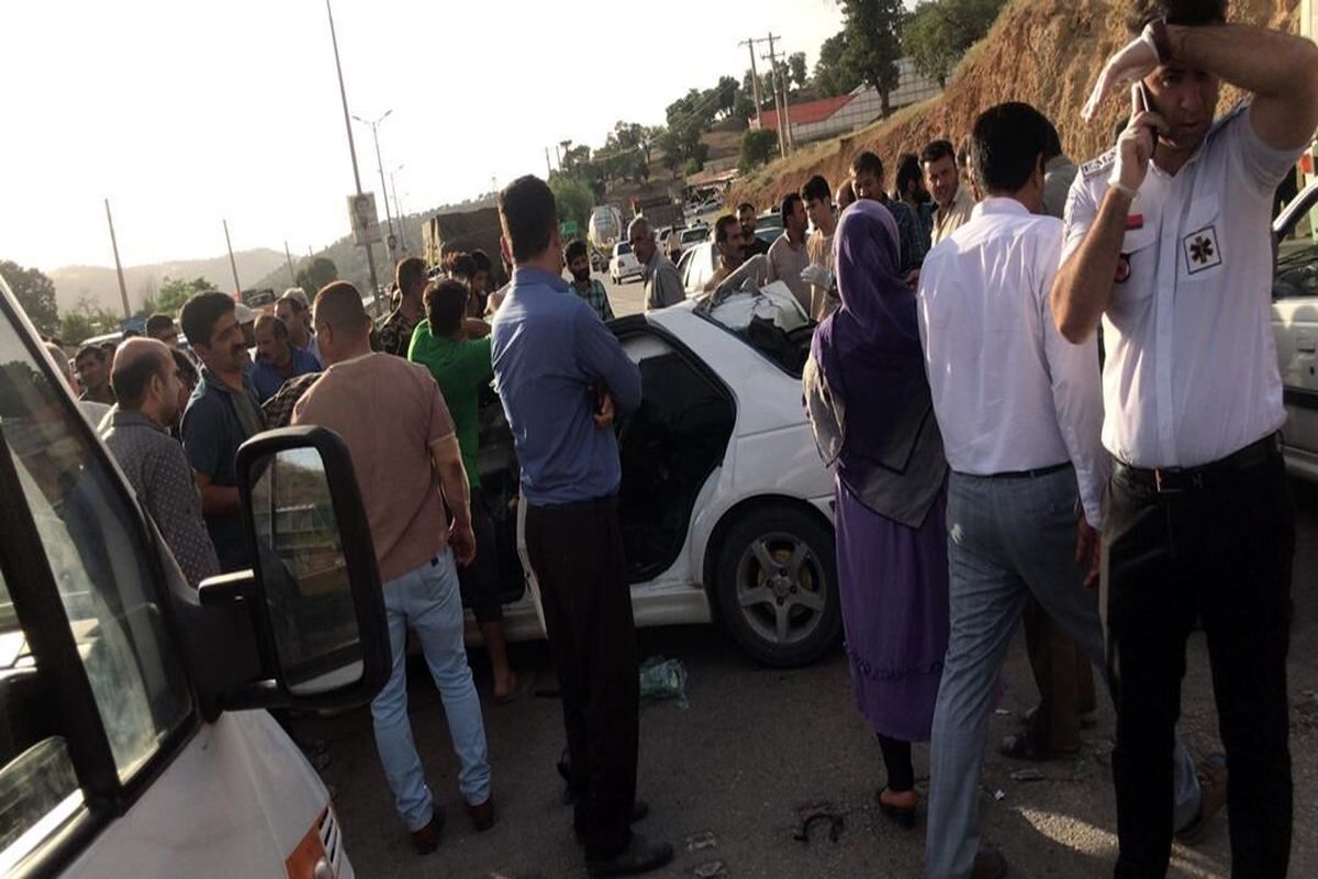 انحراف خودروی پژو پارس در جاده یاسوج به اصفهان ۲ کشته برجا گذاشت