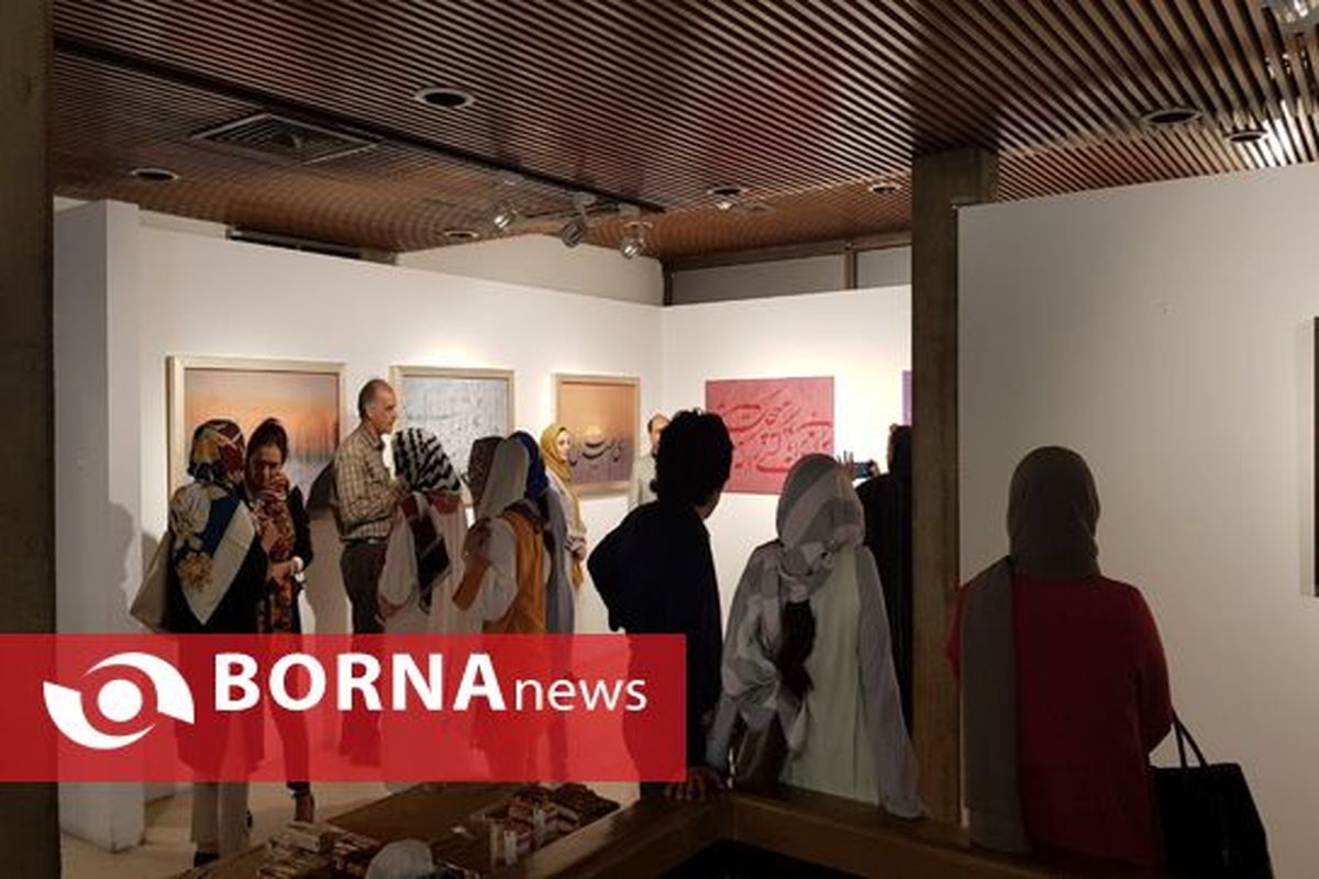 افتتاح نمایشگاه نقاشیخط مرضیه معماریان هنرمند البرزی با عنوان مه نوشته ها