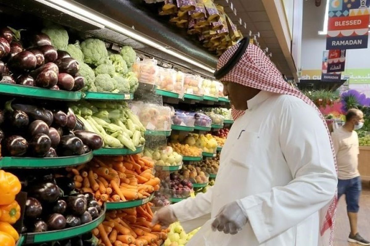 تورم در عربستان سعودی؛ از مواد غذایی تا آموزش