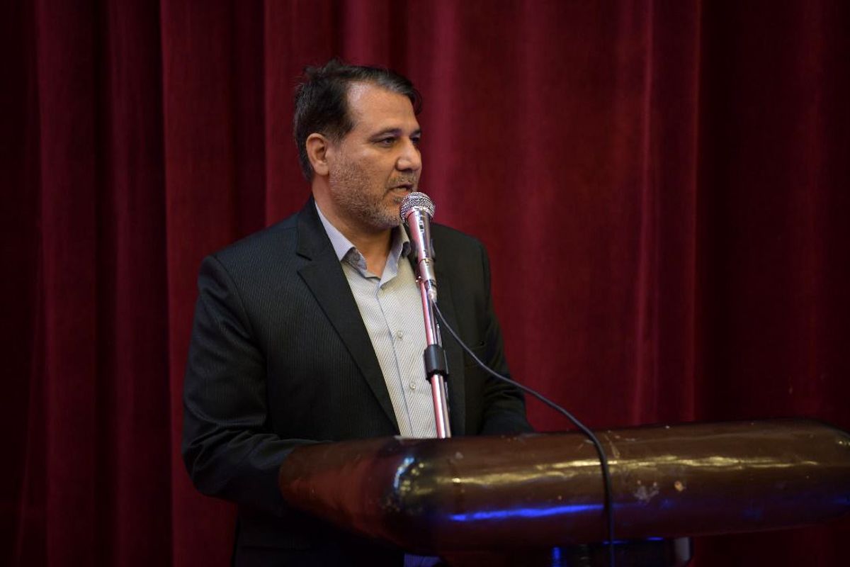 تعیین تکلیف ورزشگاه ۴۵۰۰ نفری پردیسان بعد از سفر رئیس‌جمهور به قم