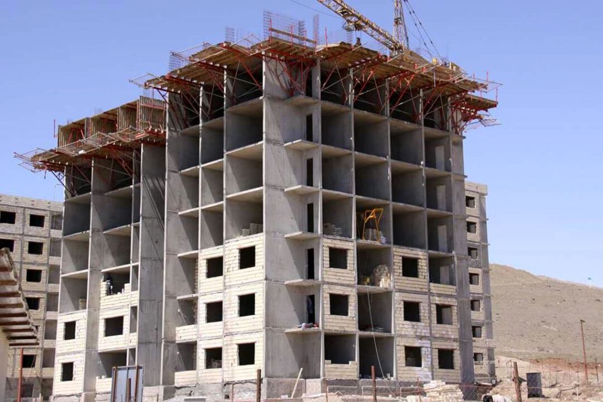 بنیاد مسکن ساخت ۸۰۰ واحد مسکن در تهران را آغاز کرد