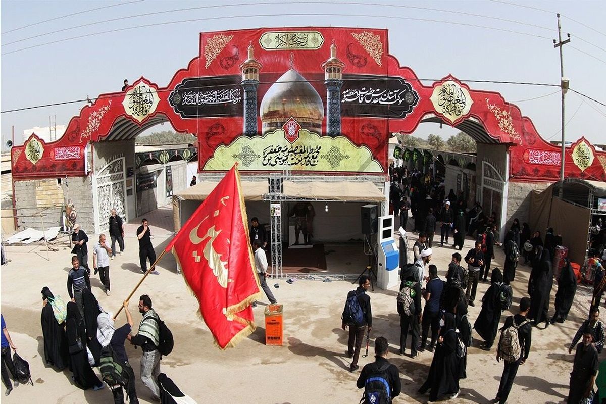 حرم حضرت معصومه(س) از زائران اربعین در عراق میزبانی می‌کند