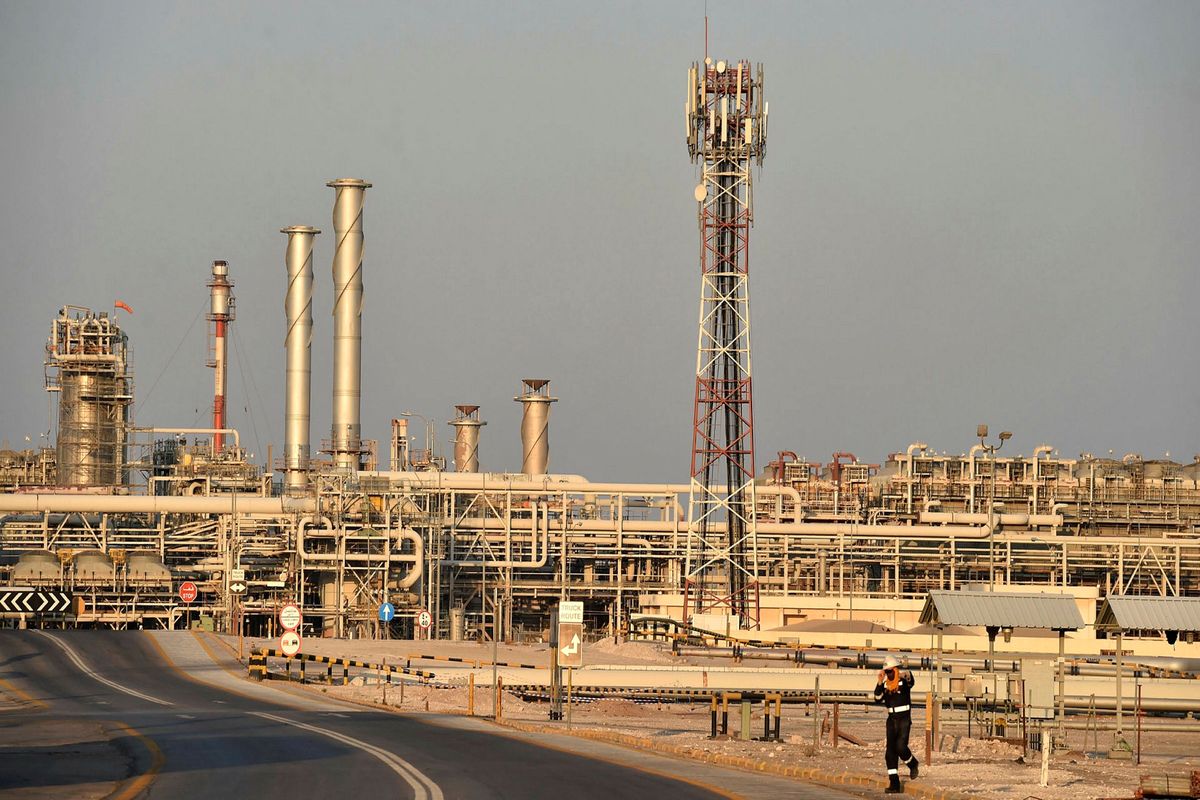 درآمد نفتی عربستان در سال ۲۰۲۲ چقدر است؟
