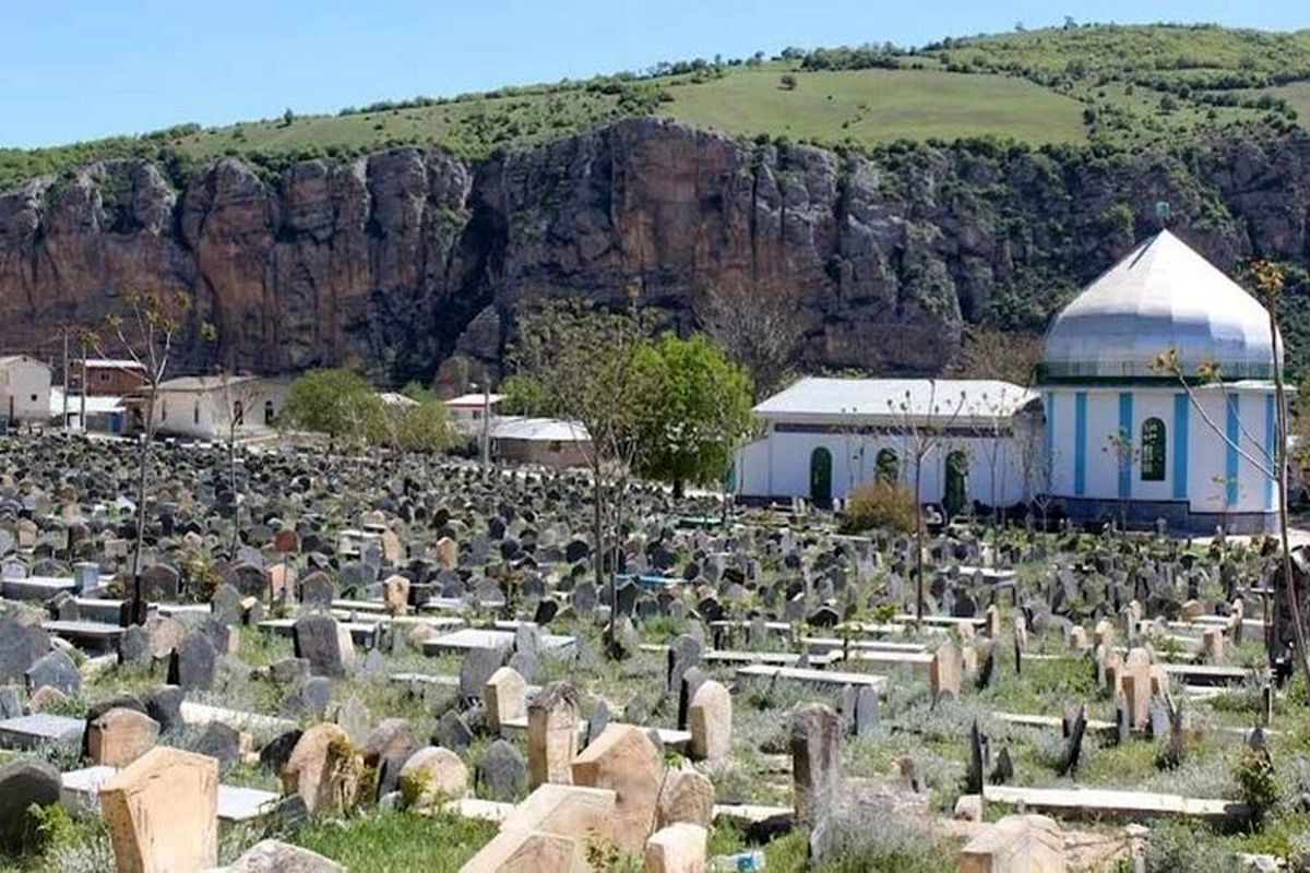 مخوف ترین و اولین قبرستان مسلمانان ایران کجاست؟ + تصاویر