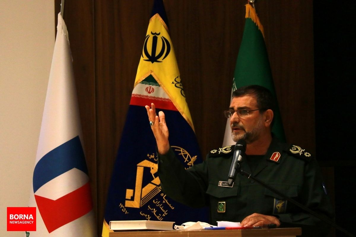 دریادار تنگسیری: ناو شهید سلیمانی به زودی به نیروی دریایی سپاه ملحق می‌شود