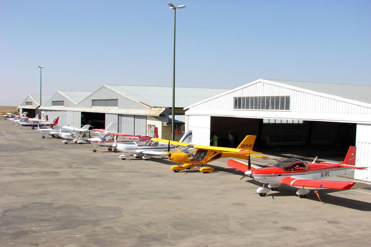 راه اندازی فرودگاه و ادامه متروی هشتگرد به قزوین از اولویت های عمرانی استان است