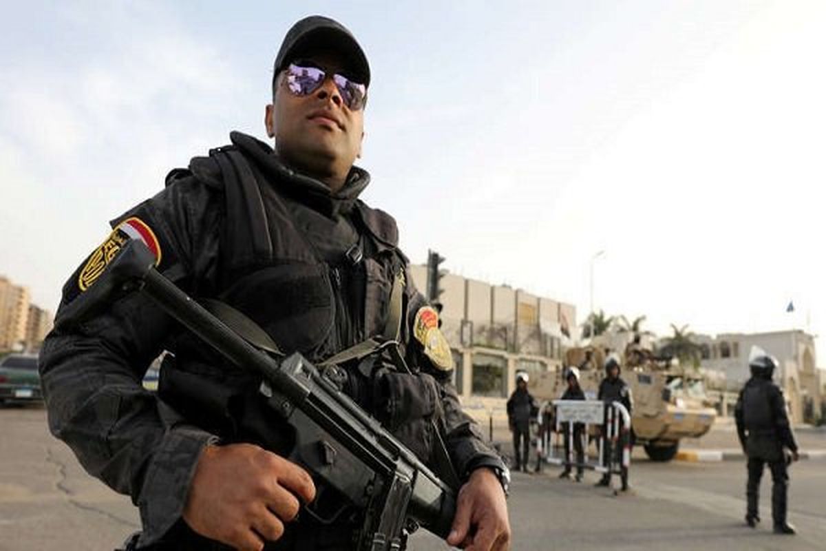 استمرار حضور پلیس در مناطق سیل‌زده امامزاده داوود