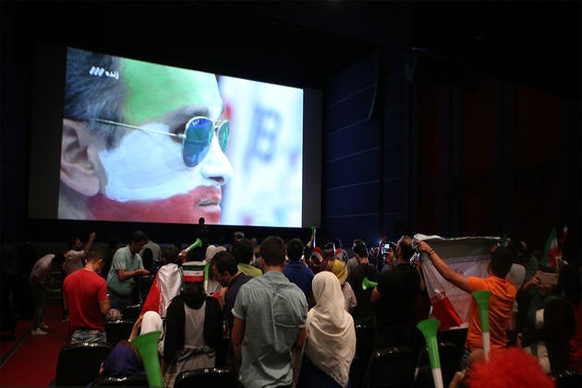 آیا سینمادارها فوتبال را به سالن‌های نفروش راه می‌دهند؟