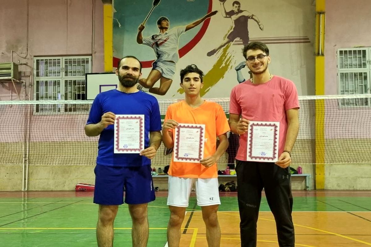 معرفی برترین های مسابقات بدمینتون  لرستان