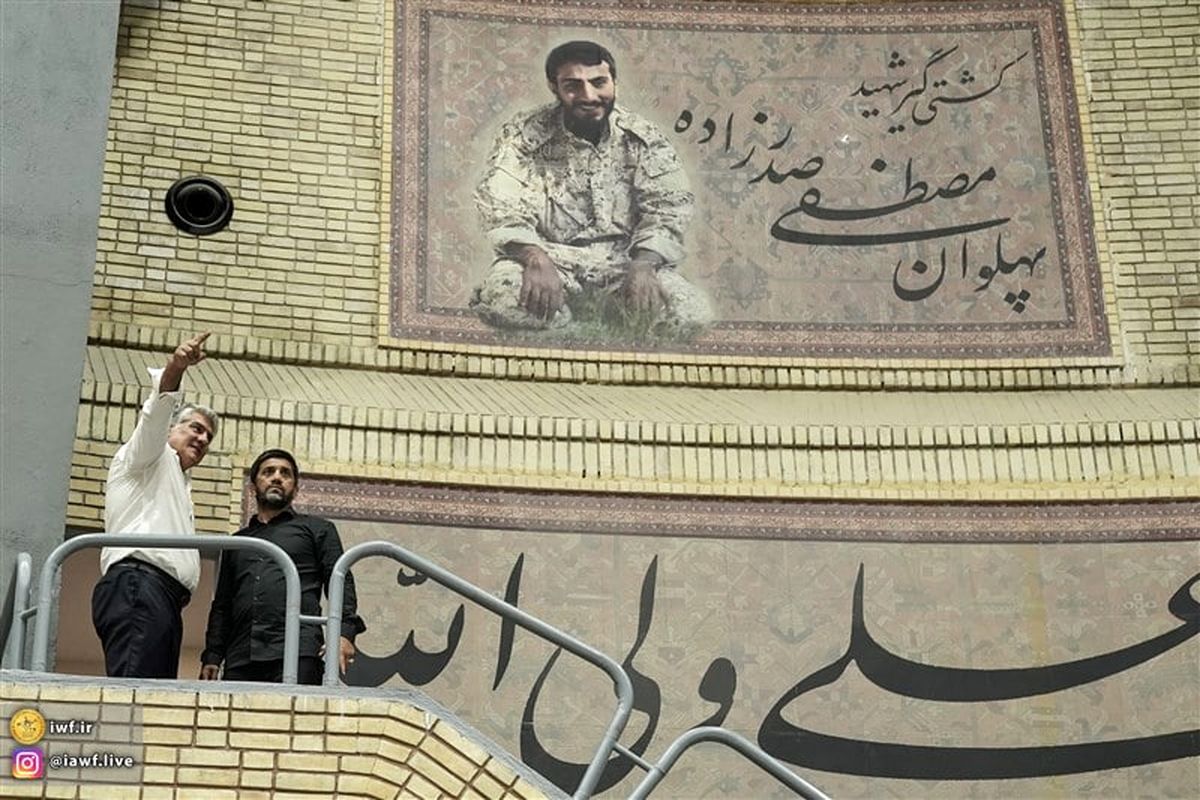 حضور قهرمان سابق تیم ملی در خانه کشتی شهید صدرزاده