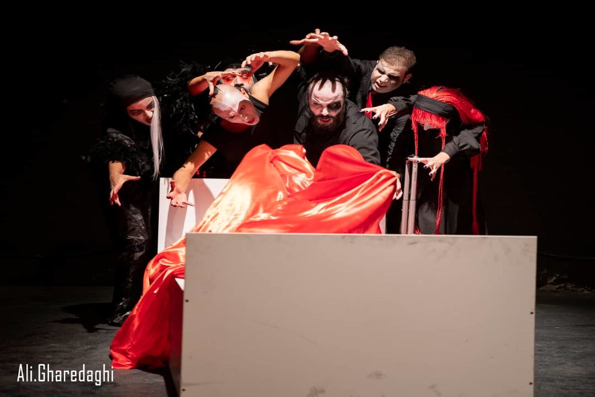 روایتی تازه از هملت در پردیس تئاتر سپند