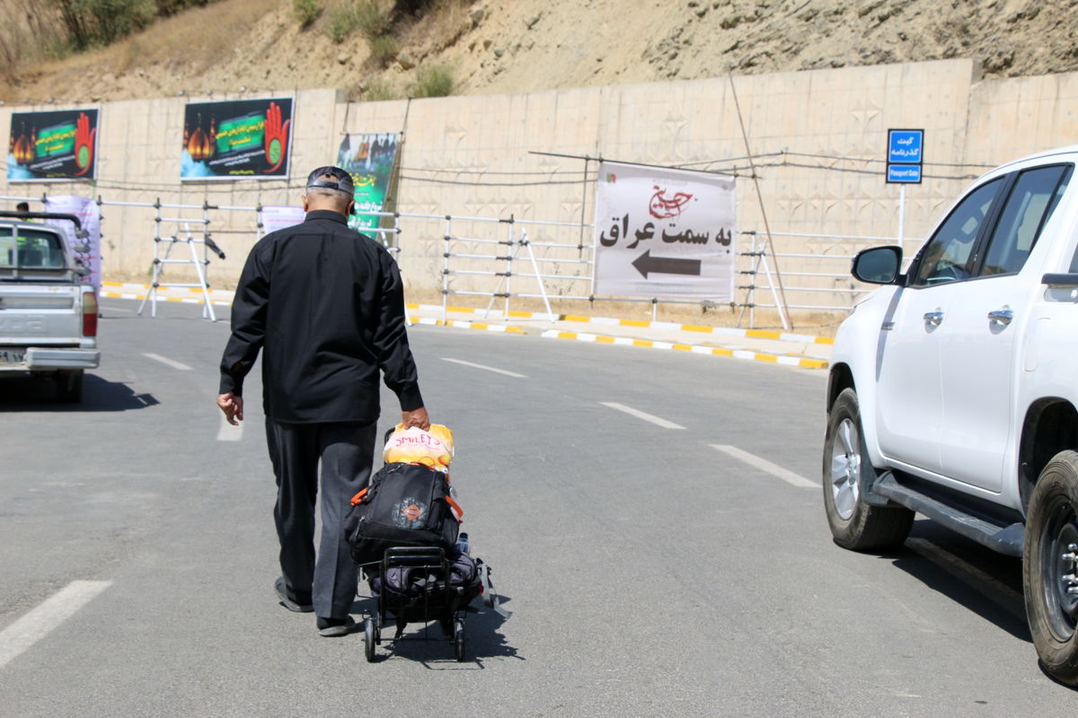 زائران اربعین از پیرانشهر به ارومیه و تبریز منتقل می‌شوند