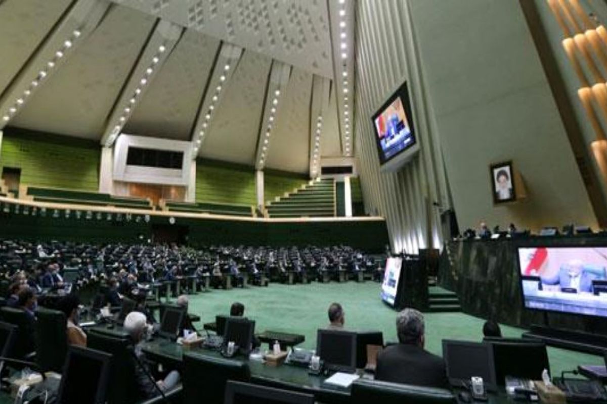 مجلس با دوفوریت لایحه اصلاح قانون فرآیند اسقاط خودرو موافقت کرد
