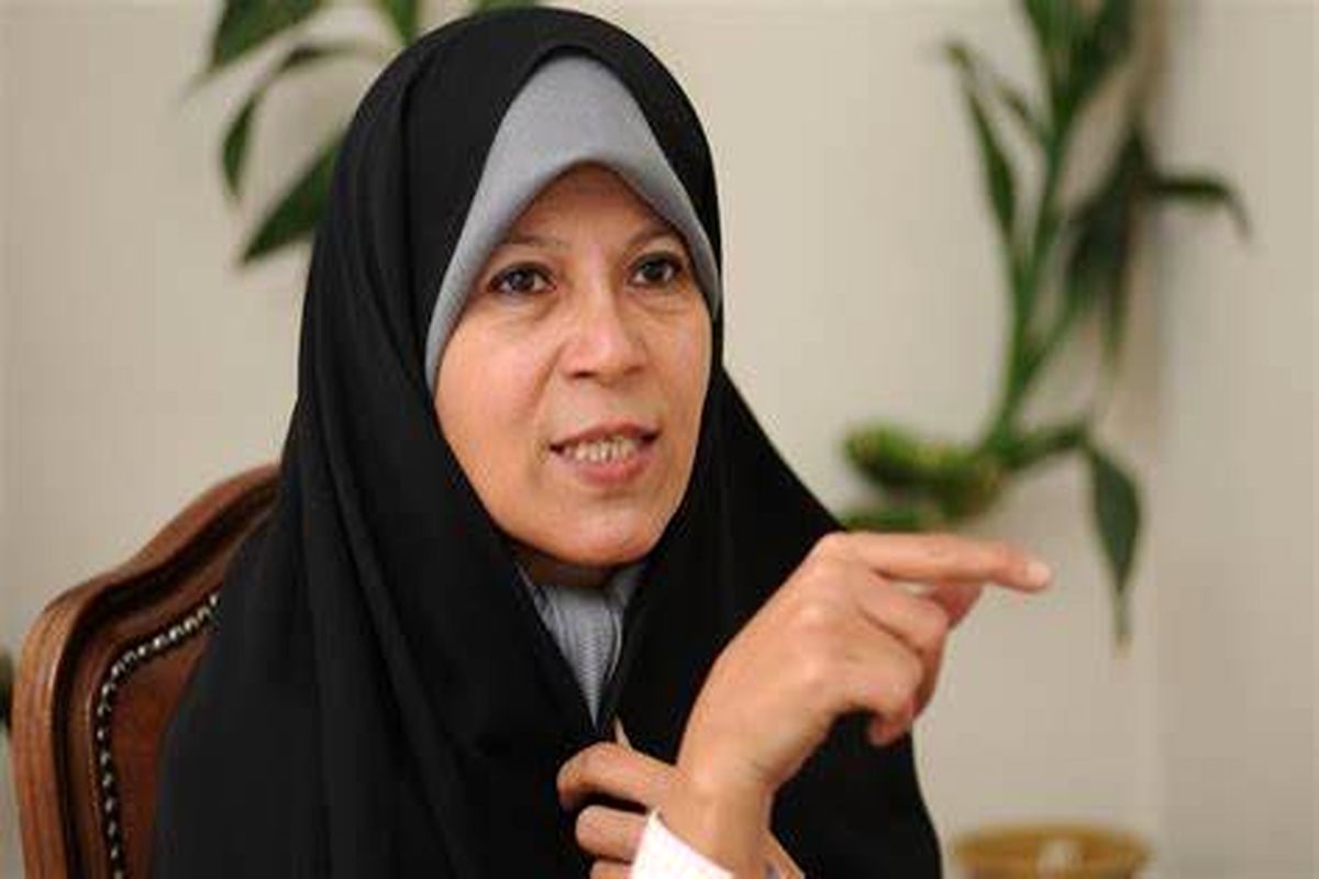 عضو کمیسیون ماده ۱۰ احزاب: فائزه هاشمی به دلیل محکومیت اجازه فعالیت حزبی ندارد