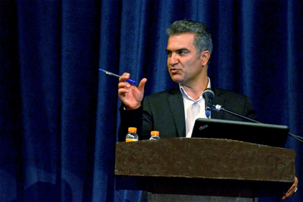 آشنایی متصدیان کافی نت با سامانه هوشمند توسعه شهر