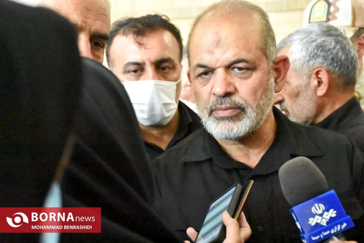 وزیر کشور وارد استان سیستان و بلوچستان شد