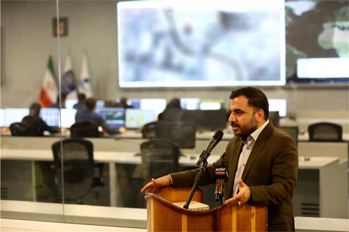 ماهواره خیام در دست متخصصین ایرانی