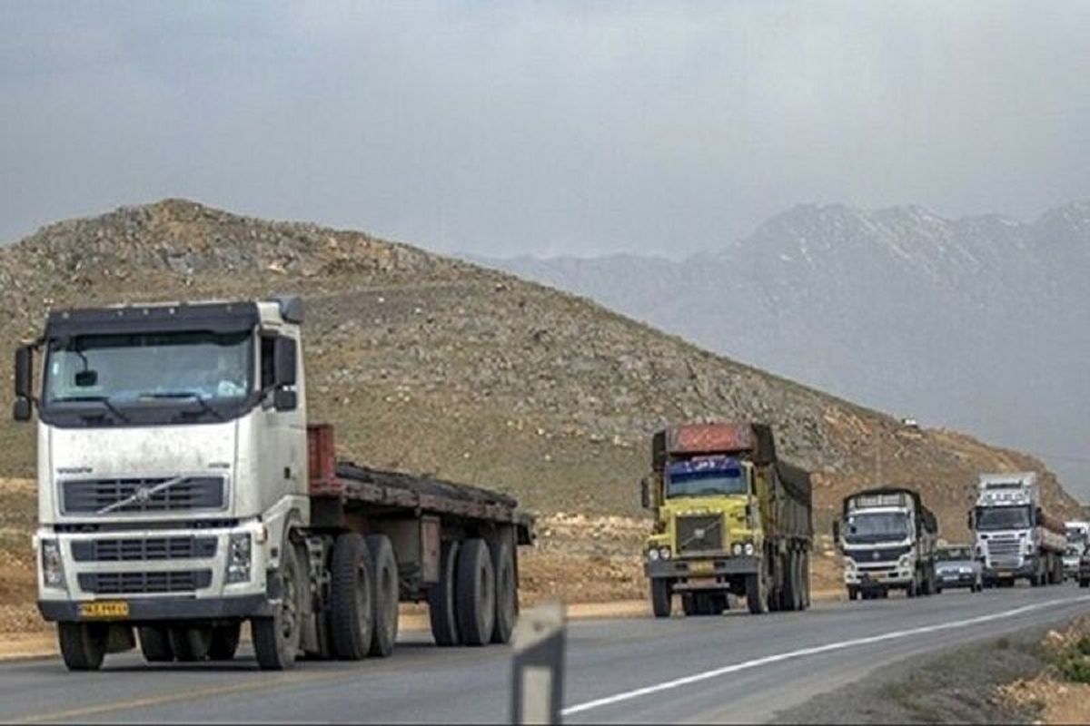 جابجایی ۶ میلیون تن کالا توسط ناوگان جاده‌ای آذربایجان‌غربی در نیمه نخست سال جاری