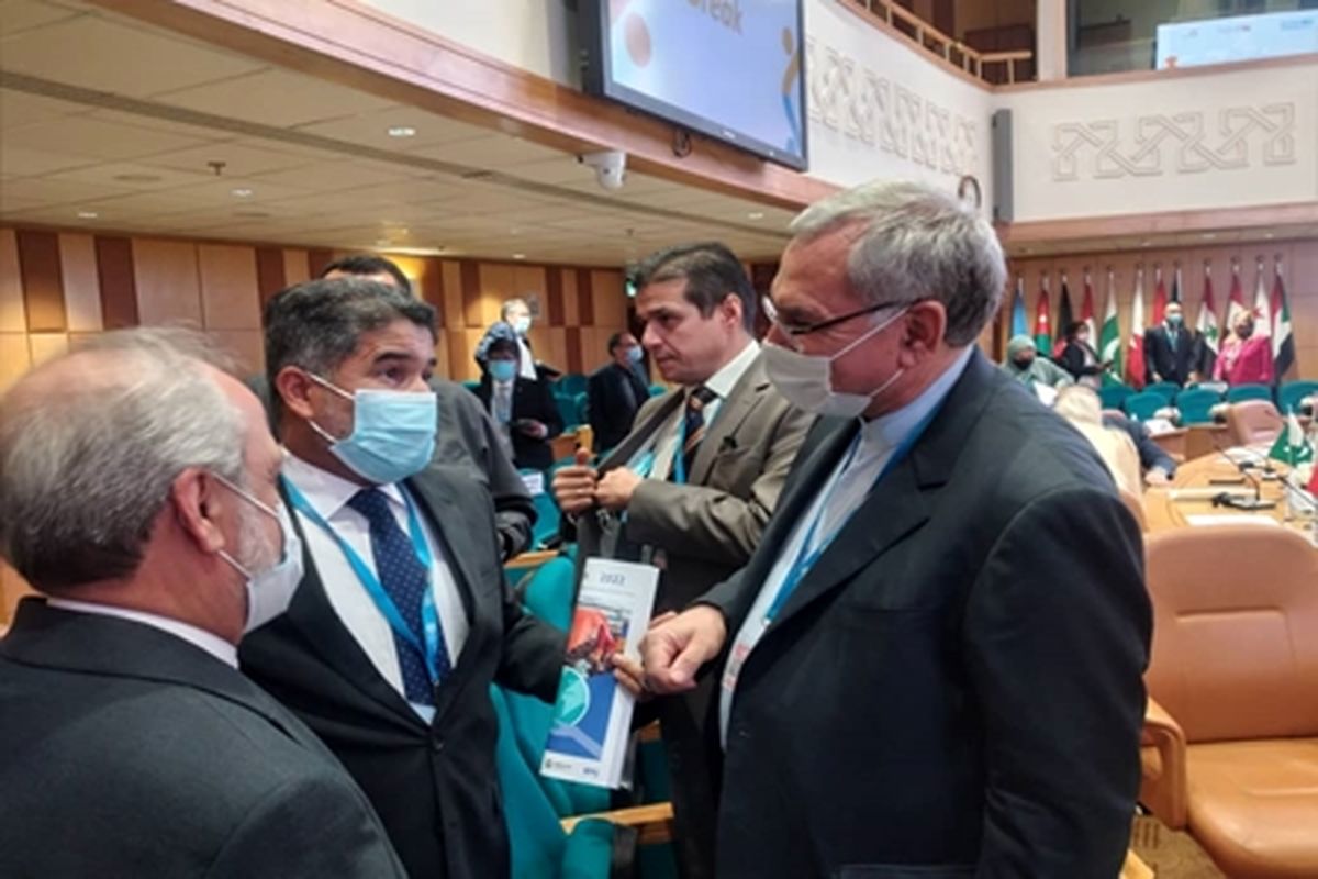آمادگی ایران برای انتقال تجارب حوزه سلامت به کشورهای منطقه