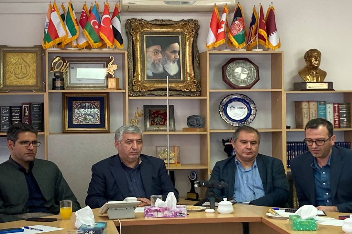 اساس نامه مجمع ملی تشکل‌های گردشگری سلیقه ای تنظیم شده بود/خواستار پیوستن جامعه هتلداران به مجمع ملی هستیم