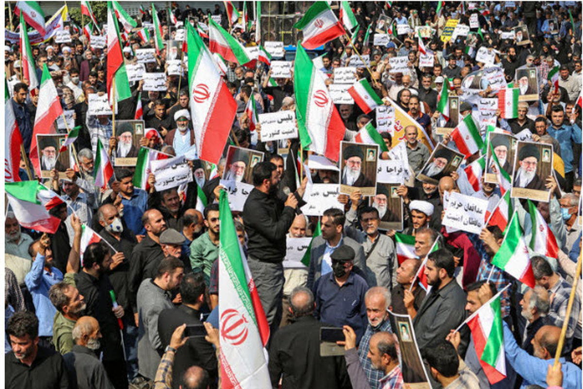 تظاهرات صدها هزار نفر در تهران علیه اغتشاشات اخیر