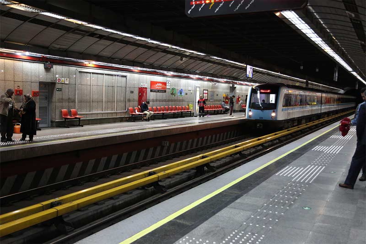 مترو می تواند در روز ۲ برابر بیشتر مسافر جابه جا کند