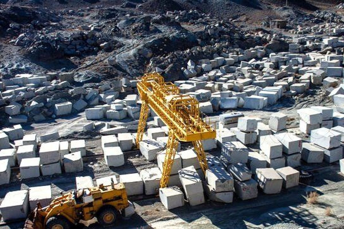 معدن‌کاران در کهگیلویه و بویراحمد تسهیلات خرید ماشین‌آلات می‌گیرند
