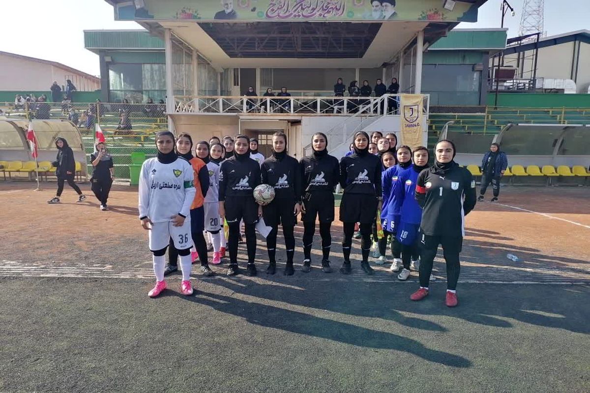 برگزاری رقابت های منطقه ای فوتبال نوجوانان دختر در گرگان