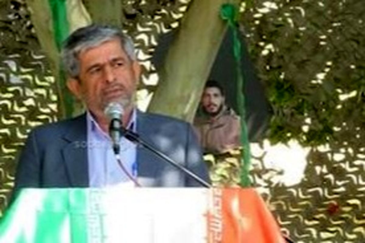 در شان دانشجو نیست که پیاده نظام دشمن باشد/ دانشجو باید بصیرت داشته باشد